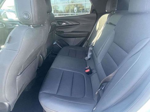 Used 2023 Chevrolet TrailBlazer RS w/ Convenience Package image 10