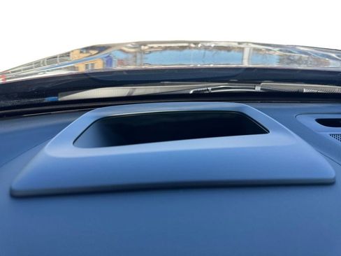 New 2026 Volvo XC90 T8 Ultra w/ Protection Package Premier image 18