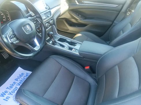 Used 2019 Honda Accord Sport image 16