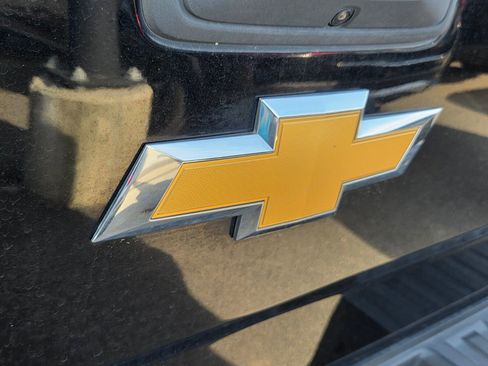 Used 2018 Chevrolet Silverado 1500 LT w/ All Star Edition image 8