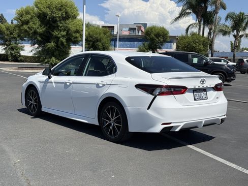 Certified 2023 Toyota Camry SE w/ Protection Package (Q2) (TMS) FWD image 8