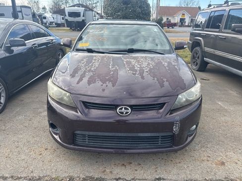 Used 2011 Scion tC image 2