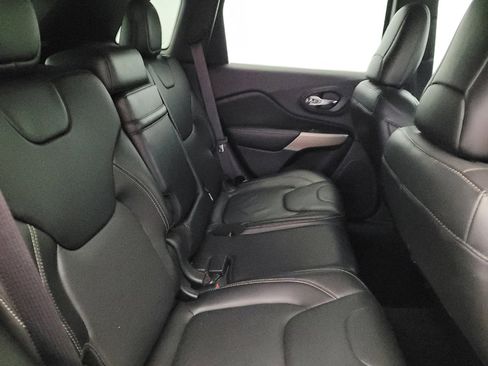 Used 2018 Jeep Cherokee Limited w/ Trailer Tow Group image 19