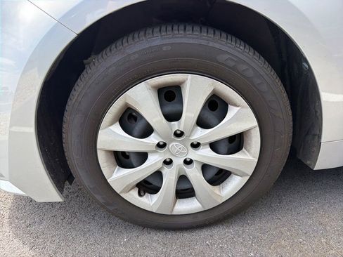 Used 2023 Toyota Corolla LE w/ Carpet Mat Package (TMS) FWD image 15