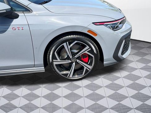 New 2026 Volkswagen GTI SE FWD image 11