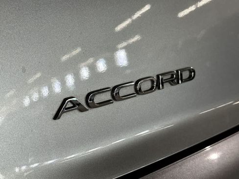 Used 2024 Honda Accord EX image 11