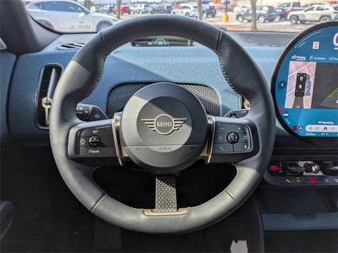 Used 2025 MINI Cooper Countryman S w/ Comfort Package Max image 17