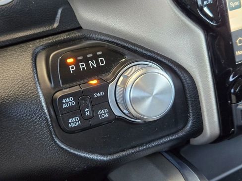 Used 2022 RAM 1500 Laramie AWD/4WD image 19