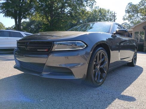 Used 2023 Dodge Charger SXT w/ Blacktop Package RWD image 2