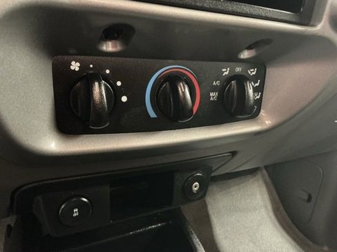 Used 2011 Ford Ranger XLT image 21