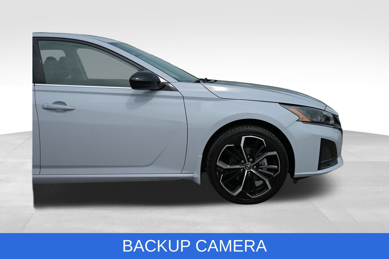 Used 2024 Nissan Altima 2.5 SR AWD/4WD image 15