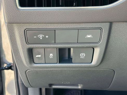 Used 2022 Hyundai Sonata SEL w/ Convenience Package FWD image 16
