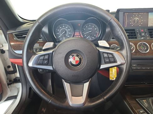 Used 2011 BMW Z4 sDrive30i RWD image 12