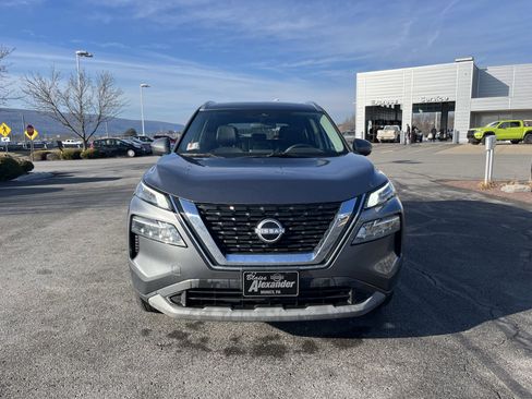 Used 2023 Nissan Rogue SV w/ SV Premium Package image 11