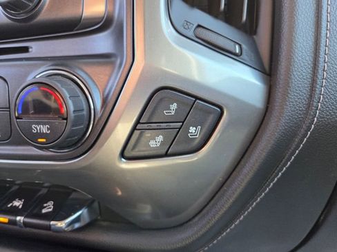 Used 2018 Chevrolet Silverado 1500 LTZ Z71 w/ Centennial Edition image 27