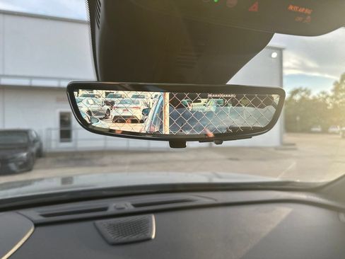 Used 2024 Chevrolet Traverse Z71 w/ Enhanced Driving Package AWD/4WD image 11