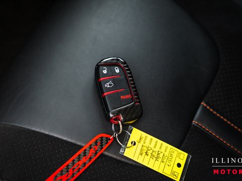 Used 2014 SRT Viper GTS RWD image 32