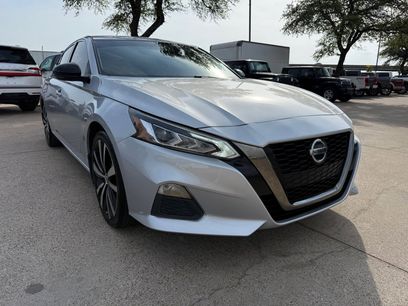 Used 2019 Nissan Altima 2.5 SR w/ SR Premium Package