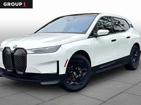 Certified 2023 BMW iX xDrive50 AWD/4WD image 1