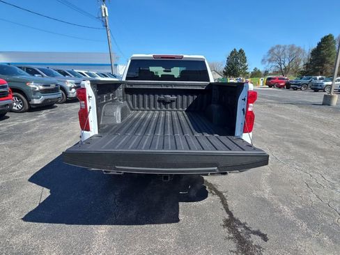 New 2026 Chevrolet Silverado 1500 LT w/ Z71 Off-Road Package image 7