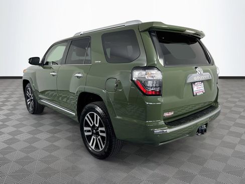 Used 2022 Toyota 4Runner Limited AWD/4WD image 5