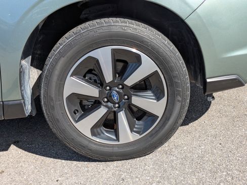 Used 2017 Subaru Forester 2.5i Premium w/ Popular Package #1A image 11