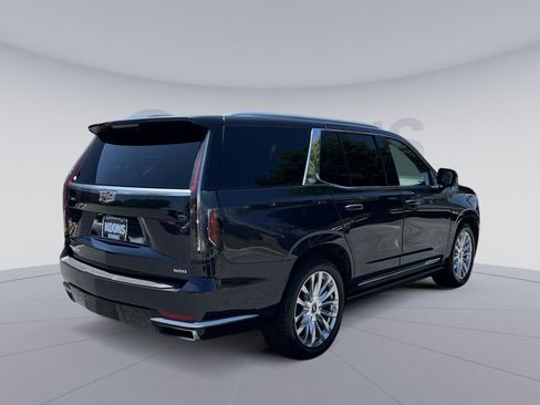Used 2023 Cadillac Escalade Premium Luxury w/ Performance Package AWD/4WD image 7
