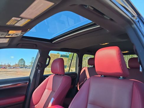 Used 2023 Lexus GX 460 Premium w/ Premium Package image 34