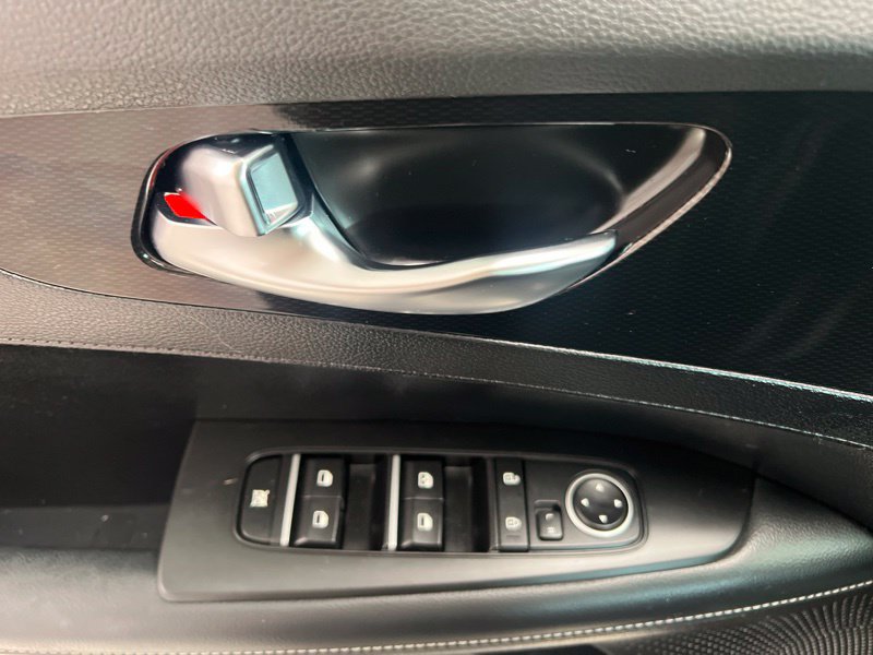 Used 2024 Kia Forte GT-Line FWD image 19