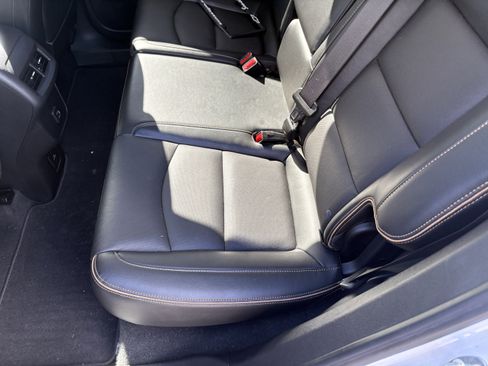 Used 2022 GMC Terrain AT4 w/ Infotainment Package II image 9