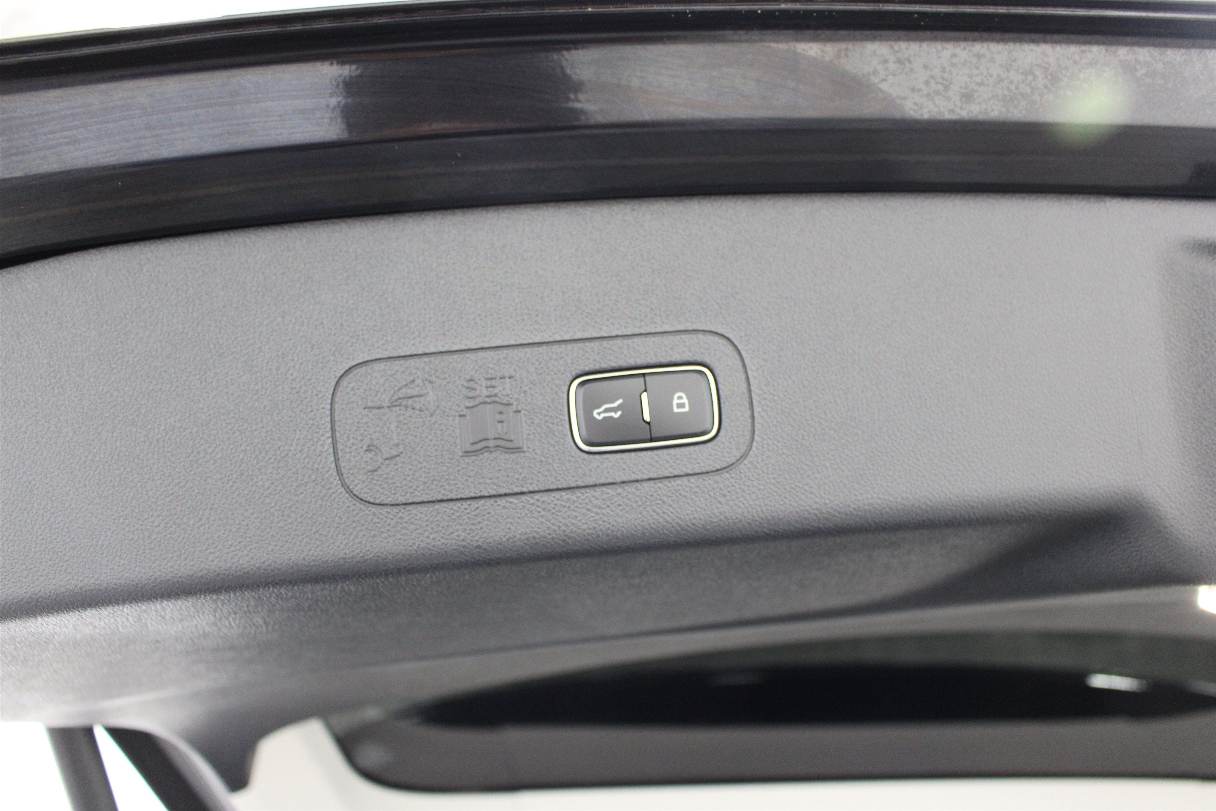 Certified 2026 Lincoln Aviator Reserve AWD/4WD image 27