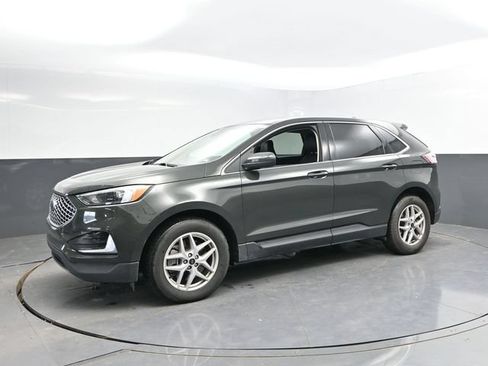 Used 2024 Ford Edge SEL AWD/4WD image 7