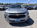 New 2025 Chevrolet Trax LT w/ LT Convenience Package image 2
