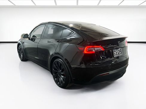 Used 2023 Tesla Model Y Performance AWD/4WD image 6