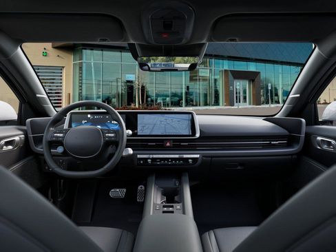 New 2025 Hyundai Ioniq 6 Limited image 11