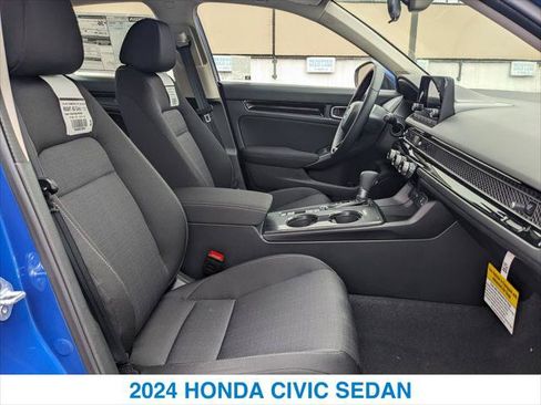Certified 2024 Honda Civic EX image 25