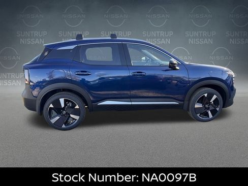 New 2026 Nissan Kicks SR w/ Cold Weather Package image 7