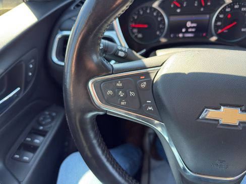 Used 2020 Chevrolet Equinox Premier image 21