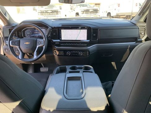 Certified 2025 Chevrolet Silverado 2500 LT w/ Convenience Package AWD/4WD image 19