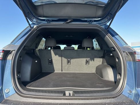 New 2026 Chevrolet Equinox LT w/ LPO, Floor Liner Package image 14