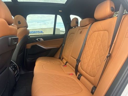 Used 2023 BMW X5 xDrive40i w/ Premium Package image 21