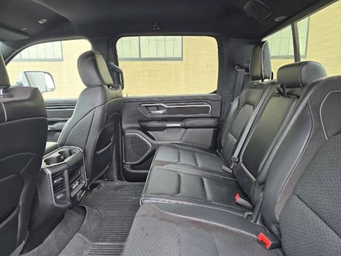 Used 2024 RAM 1500 Laramie AWD/4WD image 12