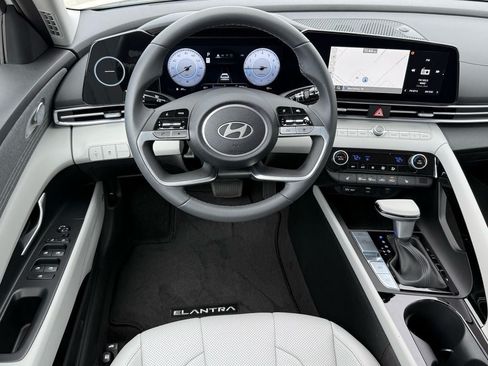 New 2026 Hyundai Elantra Limited w/ Cargo Package FWD image 15