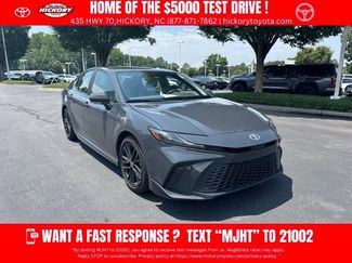 Used 2025 Toyota Camry SE w/ Convenience Package FWD video 1