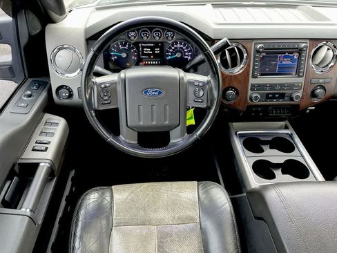 Used 2011 Ford F250 Lariat w/ Lariat Ultimate Pkg image 11