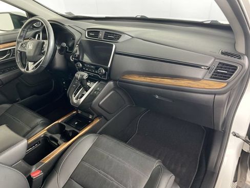 Used 2020 Honda CR-V Touring image 29