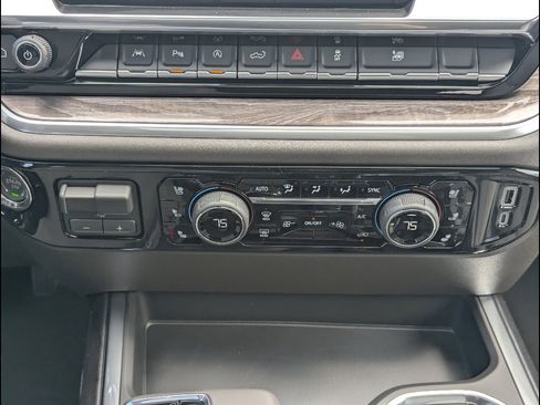 New 2026 Chevrolet Silverado 1500 LTZ w/ Technology Package AWD/4WD image 27