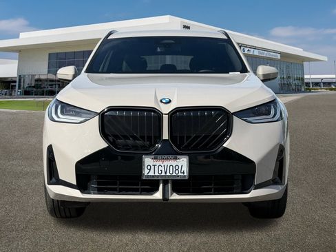 Used 2025 BMW X3 xDrive30i image 3