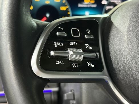 Used 2023 Mercedes-Benz GLE 350 4MATIC image 15