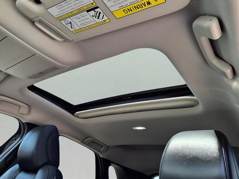 Used 2023 MAZDA CX-30 2.5 Turbo w/ Premium Plus Pkg image 9